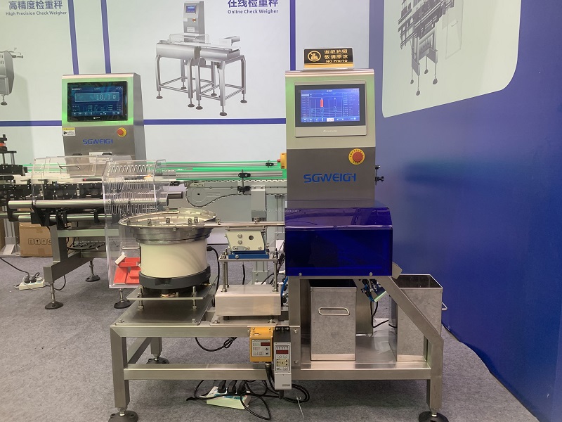 0.1mg Accuracy 1/2 Weighing Channel Capsule Sampling Check Weigher